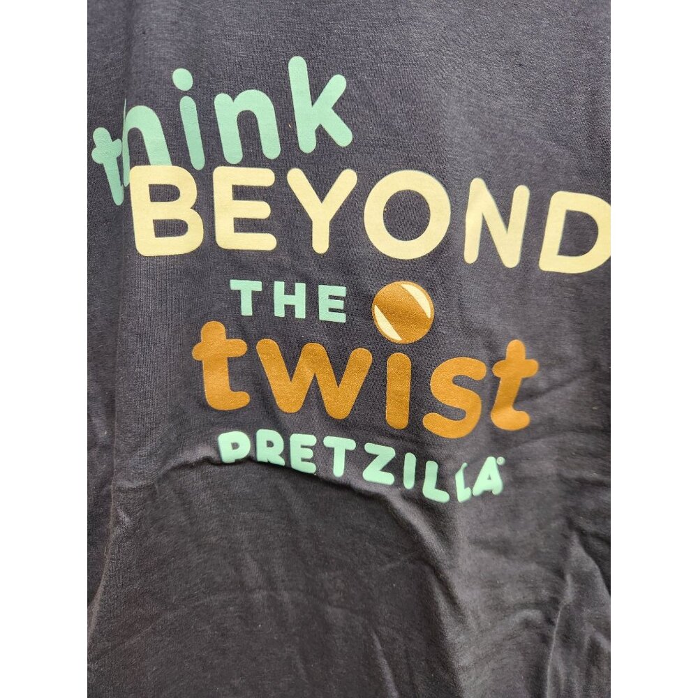 Gildan Softstyle "Think Beyond The Twist Pretzilla" Graphic T-Shirt Size S Navy - Picture 2 of 5